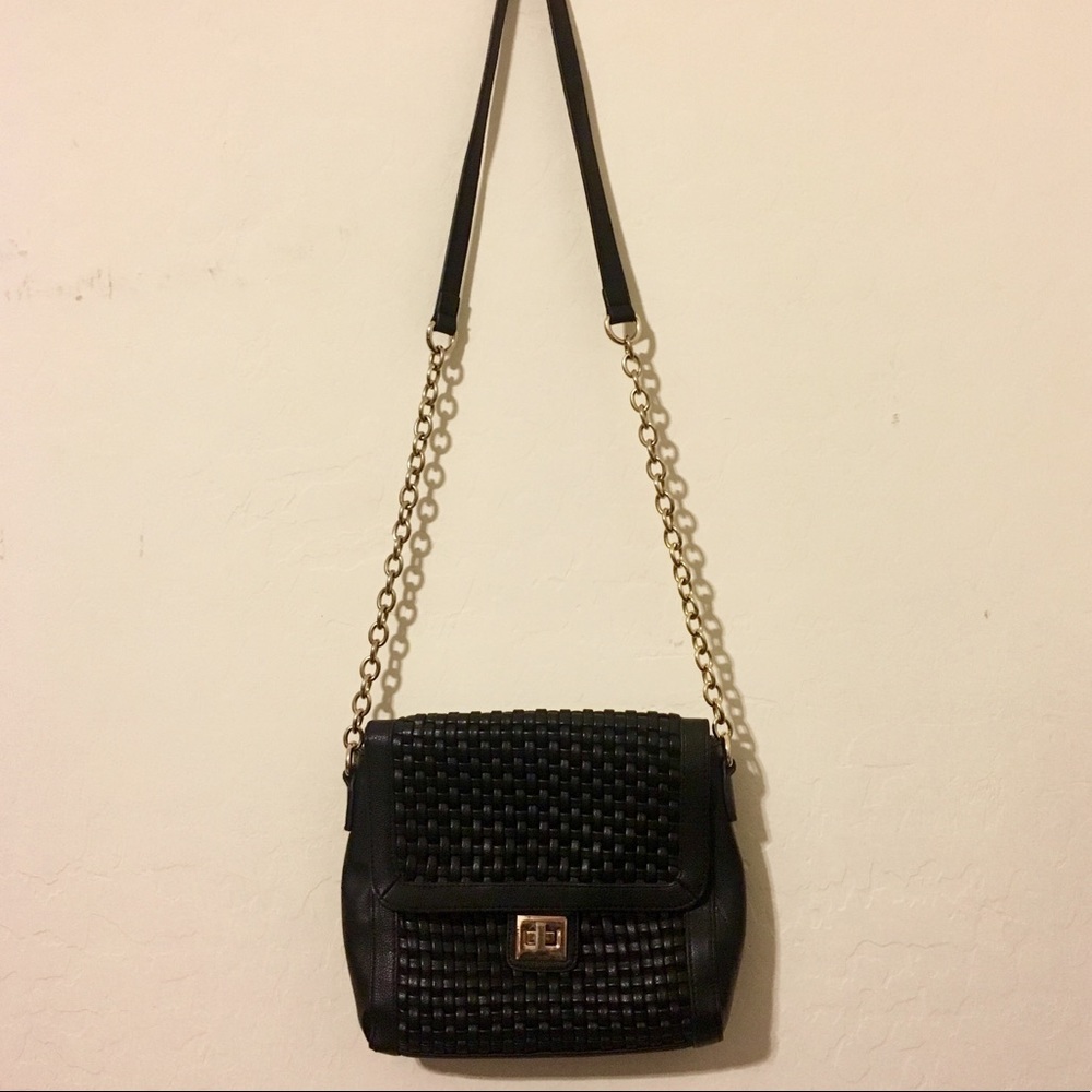 Black Vegan CrossHatch Purse. 🖤